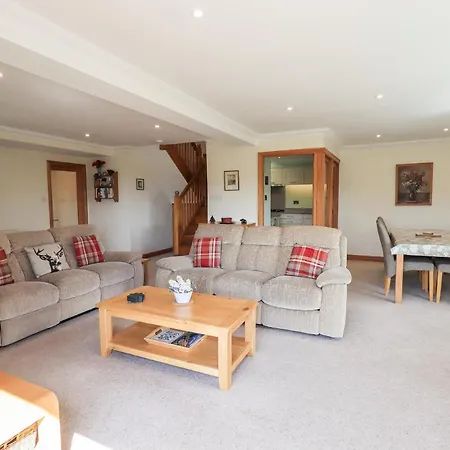 Oak Bank Holiday home